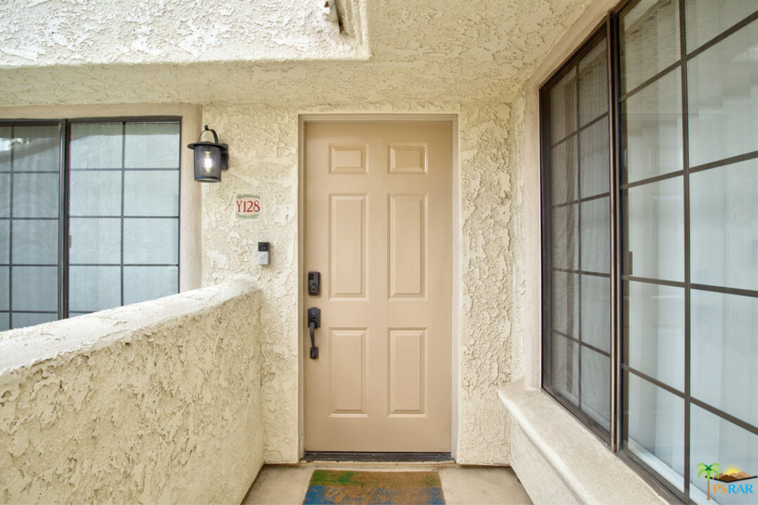 2701 East Mesquite Avenue number Y128, Palm Springs