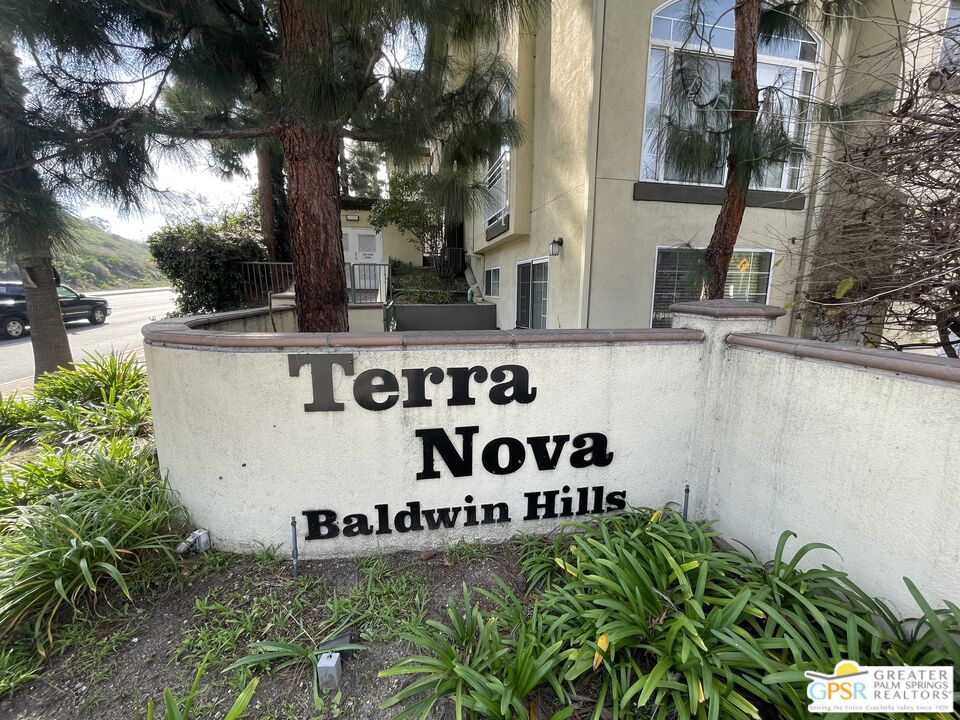 4600 Don Lorenzo Drive number 8, Los Angeles